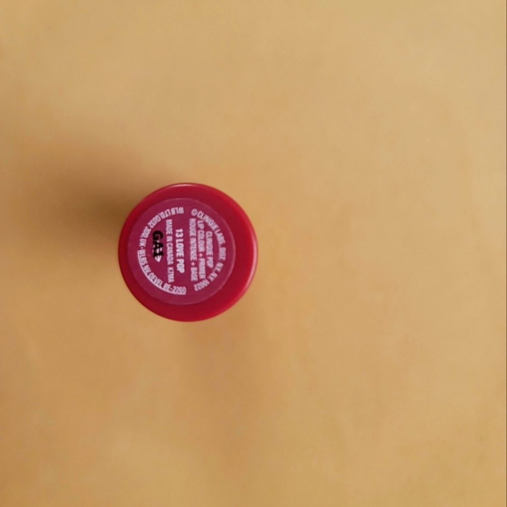 CLINIQUE LIP STICK